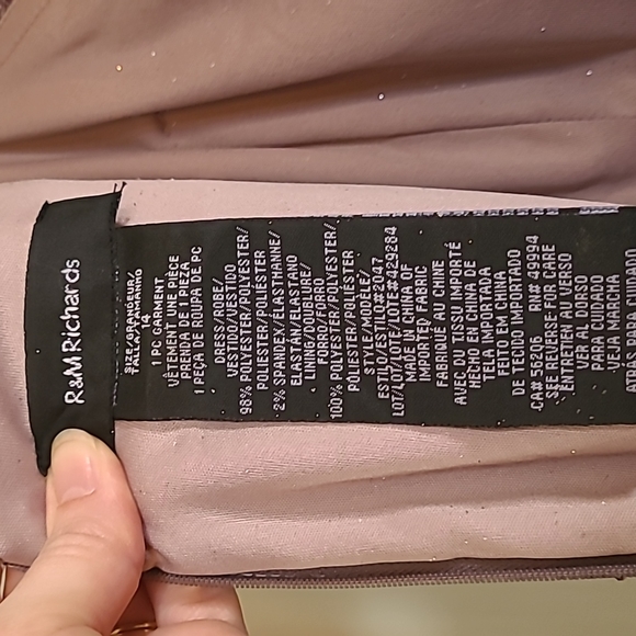 Formal Dress - Picture 3 of 6